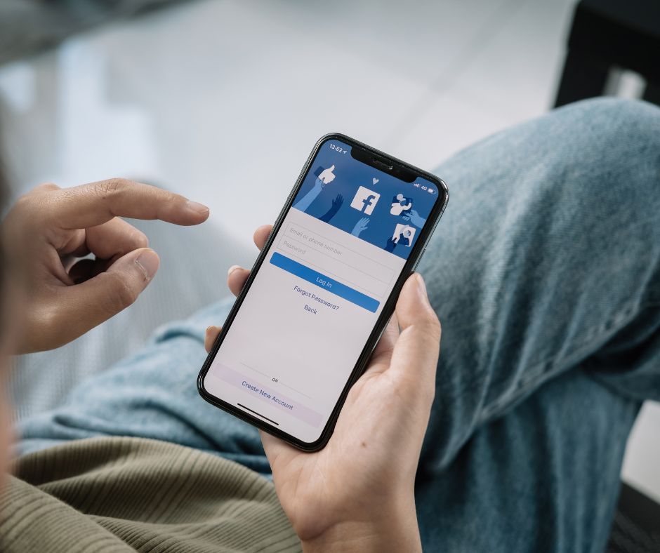 how to boost books with facebook ads